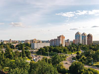 квартира за адресою Василя Стуса вул., 35-Б