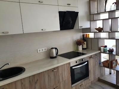 квартира за адресою Білоруська вул., 36а
