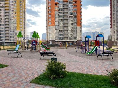 квартира за адресою Каховська вул., 62-А