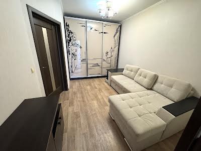 квартира по адресу Полтавская ул., 57