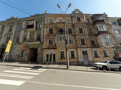 коммерческая по адресу Круглоуниверситетская ул., 4