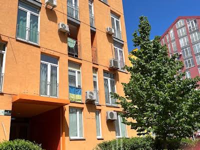 квартира за адресою Регенераторна вул., 4 к1-9