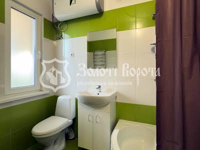 комерційна за адресою с. Хотянівка, Київська вул., 100