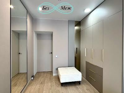 квартира по адресу Мартинова просп., 32