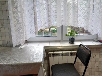 квартира за адресою Дмитра Луценка вул. (Крейсера 