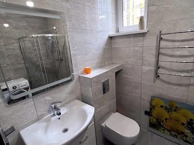 квартира за адресою Регенераторна вул., 4 к9