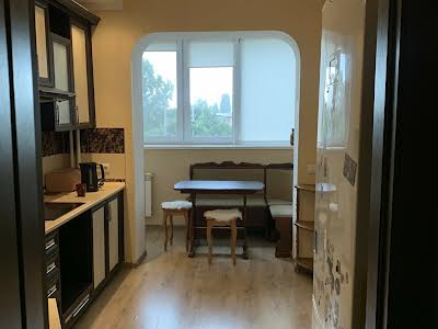 квартира за адресою Соломії Крушельницької вул., 7