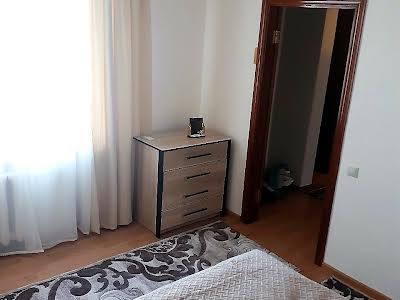 квартира за адресою дека, 12/37