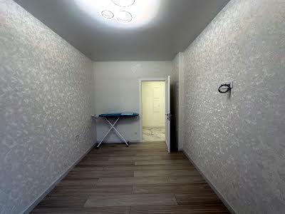 квартира за адресою Метрологічна вул., 107