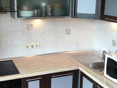 квартира за адресою Дубровицька вул., 10