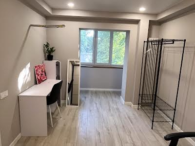 квартира за адресою Київ, Андрія Малишка вул., 27