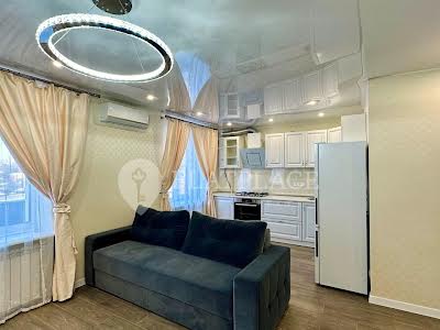 квартира за адресою Дегтярівська вул., 26-А