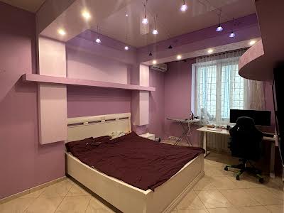 квартира за адресою Київ, Урлівська вул., 4-А