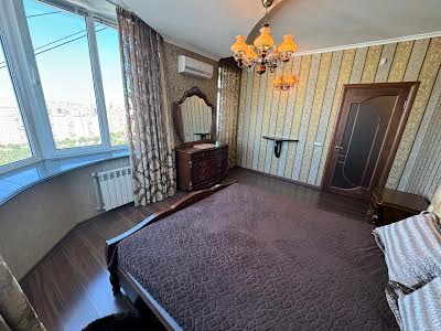 квартира по адресу Миколы Бажана просп., 14
