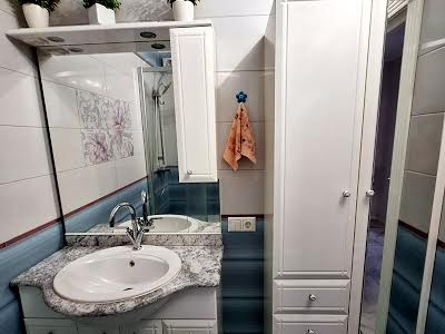 квартира за адресою Здолбунівська вул., 13