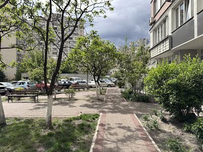 коммерческая по адресу Срибнокильская ул., 1