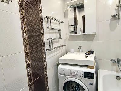 квартира за адресою Межигірська вул., 50