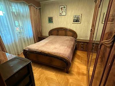 квартира за адресою Драгоманова вул., 3-В