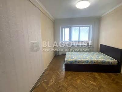 квартира за адресою Привокзальна вул., 8