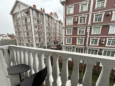 квартира за адресою Дмитра Луценка вул. (Крейсера 