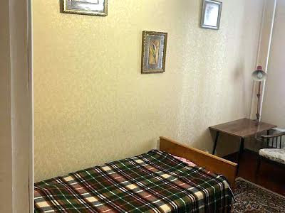 квартира по адресу Сержа Лифаря ул. (Олександра Сабурова), 17