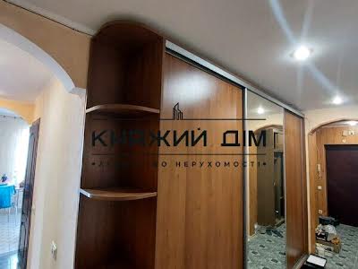 квартира за адресою Ревуцького вул., 44-Б