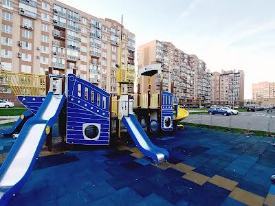 квартира за адресою Метрологічна вул., 9-В