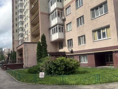 квартира за адресою с. Софіївська борщагівка, Боголюбова вул., 4
