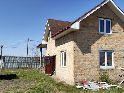 будинок за адресою с. Бузова, Центральна вул.