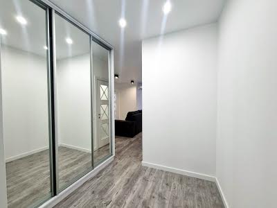 квартира за адресою Миколи Гулака вул., 4