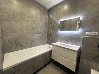 квартира за адресою Олександра Олеся вул., 5-А