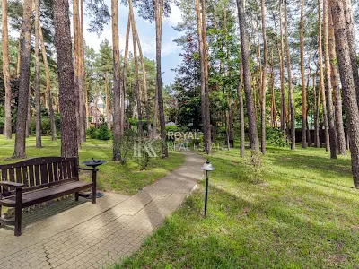 будинок за адресою с. Петропавлівська борщагівка, Олени Теліги вул.