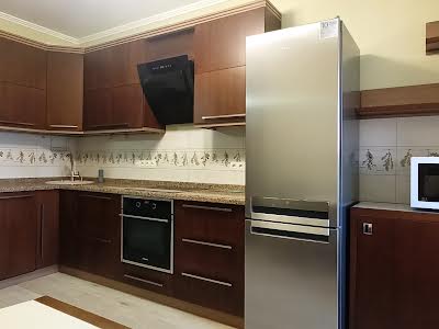 квартира по адресу Драгоманова ул., 2-Б