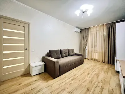 квартира за адресою с. Крюківщина, Єдності вул., 4