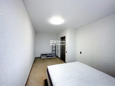 квартира за адресою Миру вул., 11А