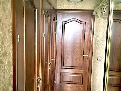 квартира за адресою Київ, Дарницький бульв., 7