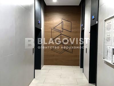 квартира за адресою Зарічна вул., 4