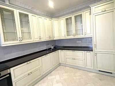 квартира по адресу Василия Тютюнника ул. (Анрі Барбюса), 37/1