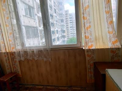 квартира по адресу Червоной Калины просп. (Владимира Маяковского), 89