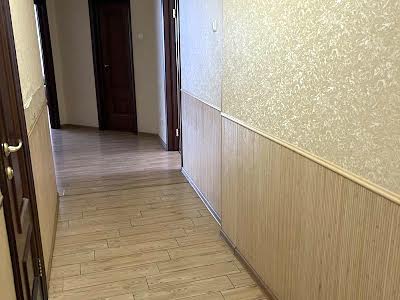 квартира за адресою Срібнокільська вул., 1