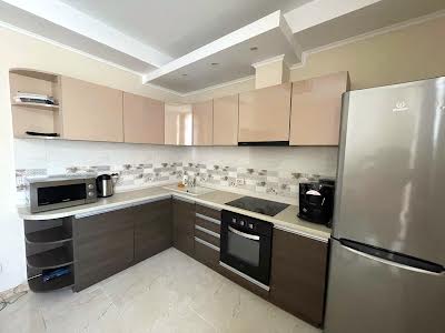 квартира за адресою Регенераторна вул., 4 к6