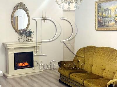 квартира за адресою Звіринецька вул., 65