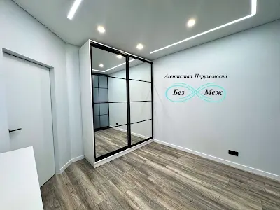 квартира за адресою Щаслива вул., 65