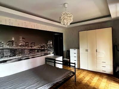 квартира за адресою Солом'янська вул., 21