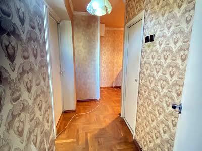 квартира по адресу Днепровская набережная ул., 13