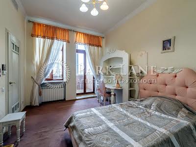 квартира по адресу Малая Житомирская ул., 5