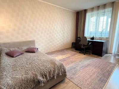 квартира по адресу Голосеевская ул., 13