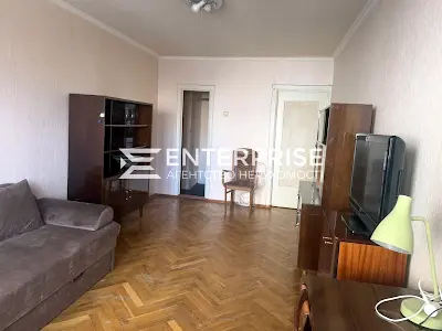 квартира за адресою Науки просп., 13
