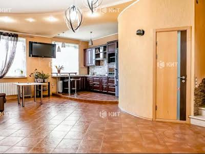 квартира за адресою Ньютона вул., 8 А