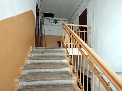 квартира за адресою Патріарха Мстислава Скрипника вул., 3